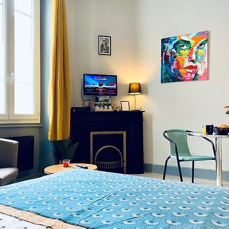 Studio Cosy Avec Jardin Roanne Kültér fotó